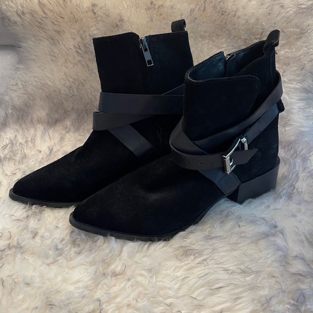 Boots!Sol Sana 36 Bailey Suede Leather Black Moto Biker Bootie